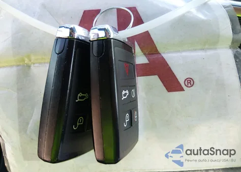 2018 Jaguar E-Pace First Edition из США, поврежденный, VIN SADFL2FX0J1Z01533